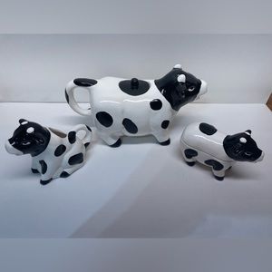 VTG. CARDIA MILK COW TEA/COFFEE SUGAR, CREAMER SET